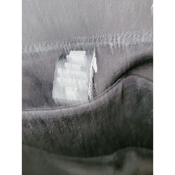 Torrid 1R Black Knit Yoga Pants Leggings Stretch No Pockets Pull‎ On Skinny Leg - Picture 5 of 5